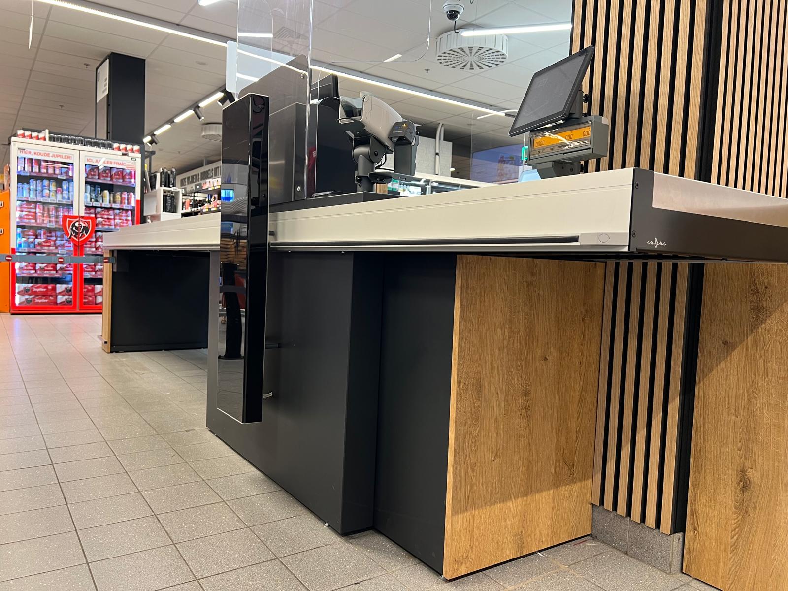 Nedap alarmpoort geïnstalleerd aan kassa